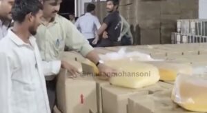 देश में खाद्य मिलावट का बड़ा खुलासा: गुजरात में नकली देसी घी फैक्ट्री का भंडाफोड़, कानपुर में चावल से बन रही थी नकली हल्दी